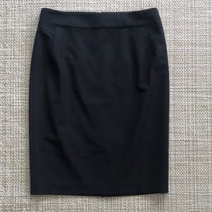 Ann Taylor Pencil Skirt (size 4)